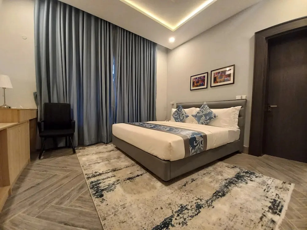 Business Suite