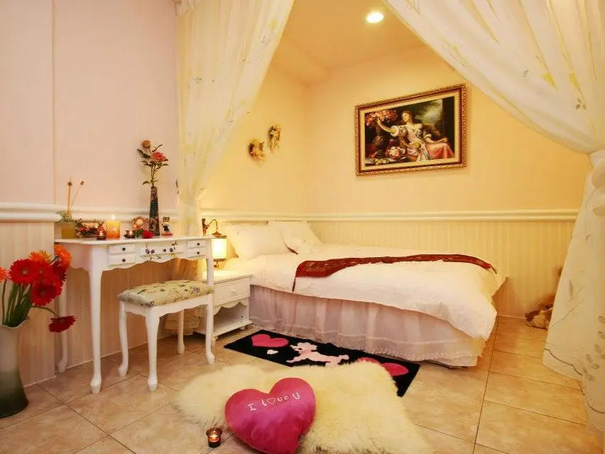Standard Sextuple room