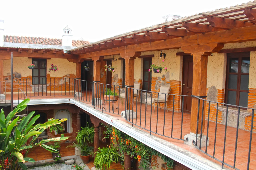 Balcony & Terrace