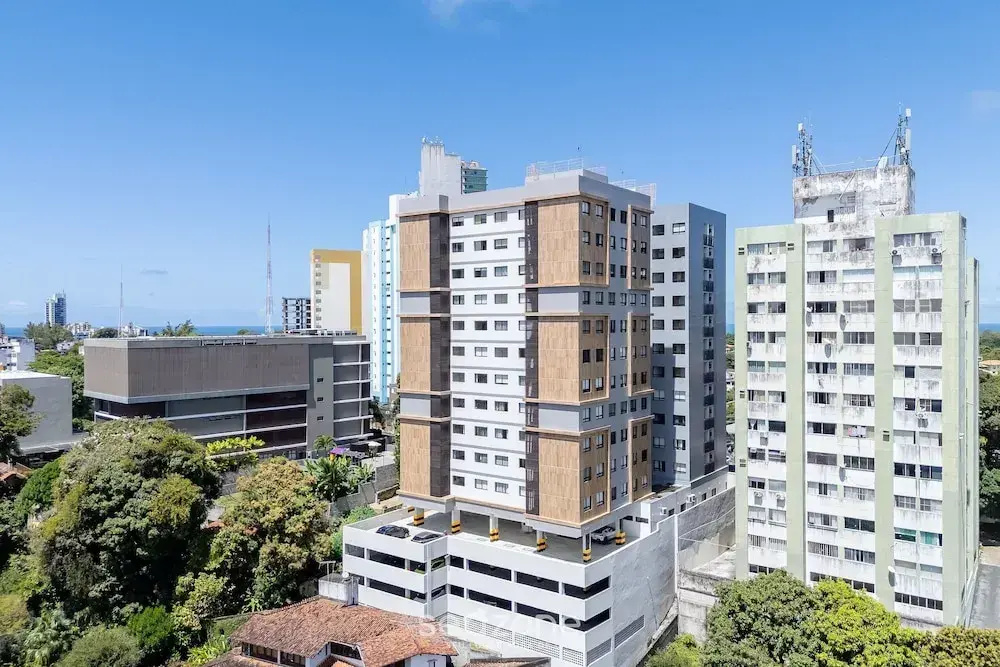 Studio Moderno em cond. c/ piscina HFO0208