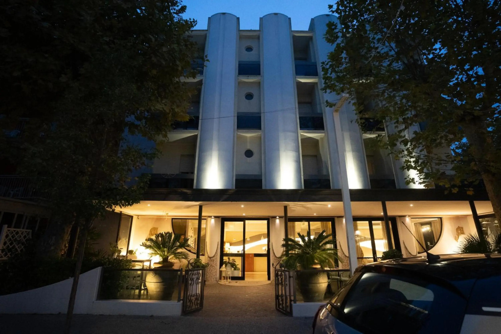 Hotel Arabel