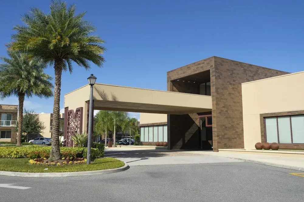 Gorgeous 4Bd Close to Disney @ Magic Village 7646