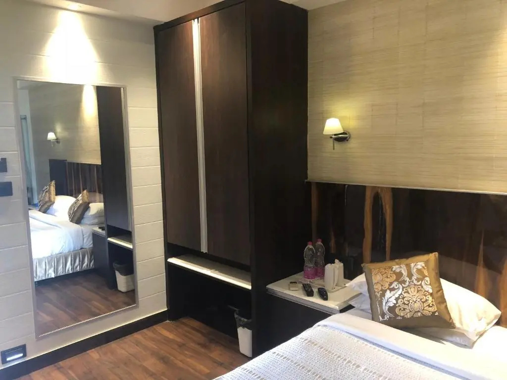 Hotel Holiday Resort - Chambres
