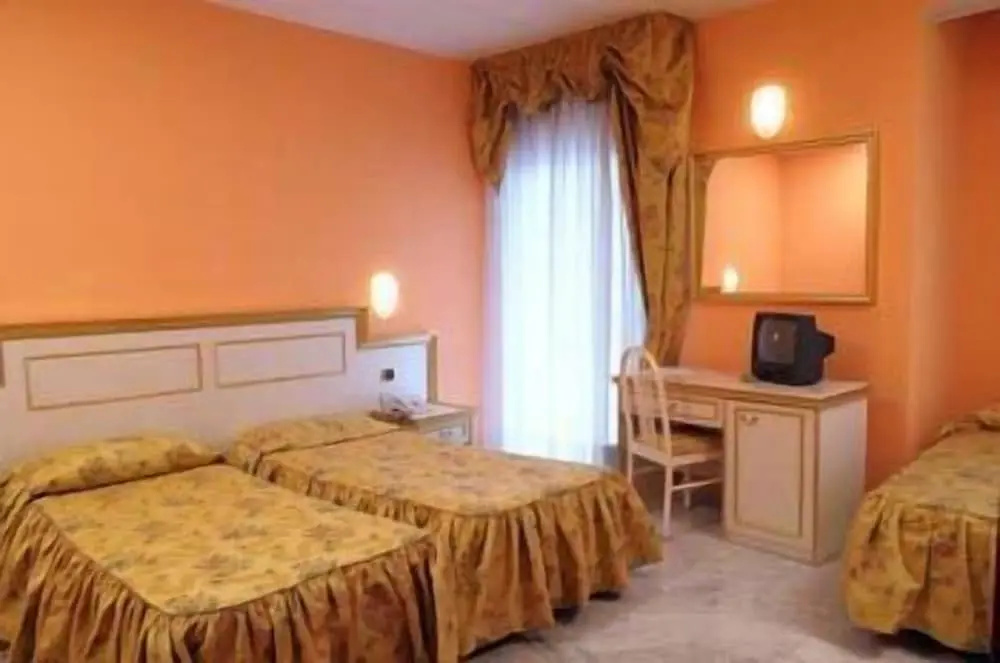 Alexander Palace - Chambres