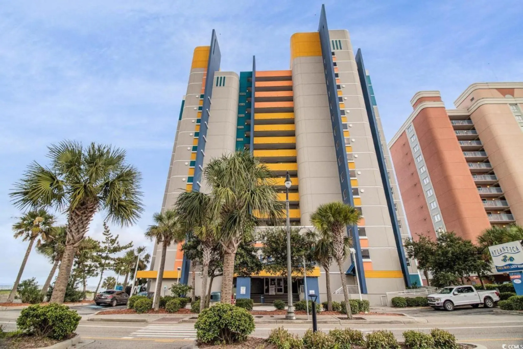 Oceanfront Atlantica Condo