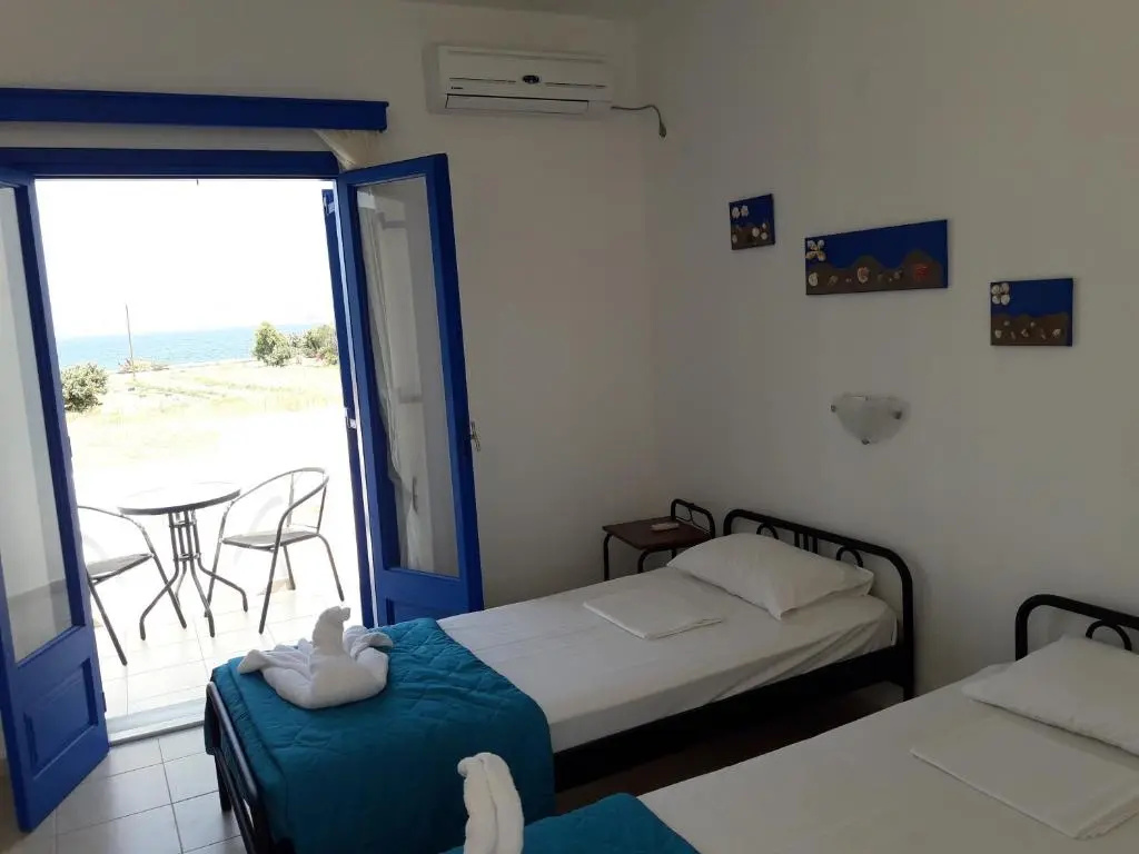 Economy Double room (twin beds)