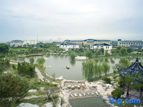 Beach & Waterfront