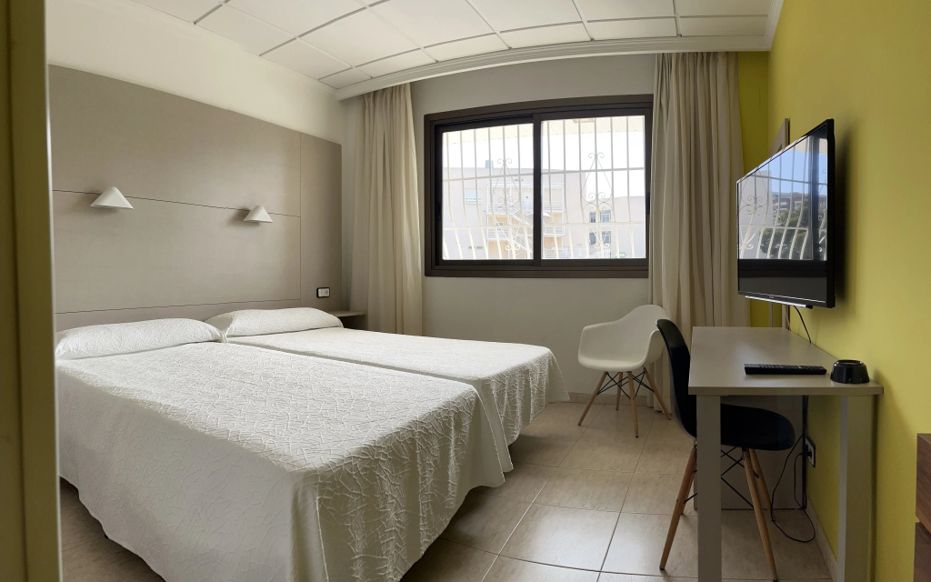 Hotel photo 2