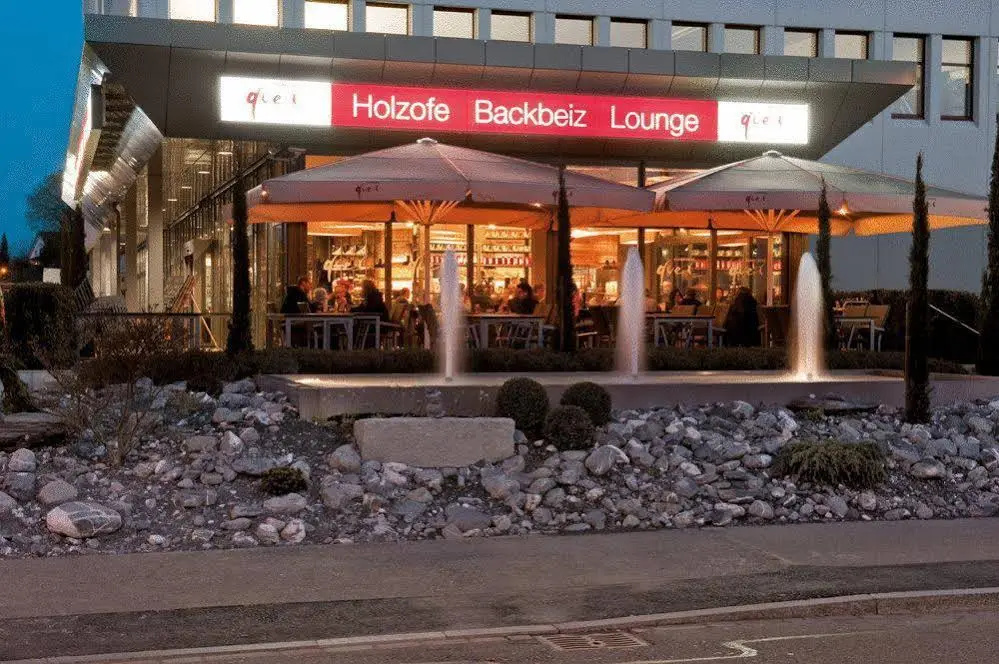 Hotel photo 1