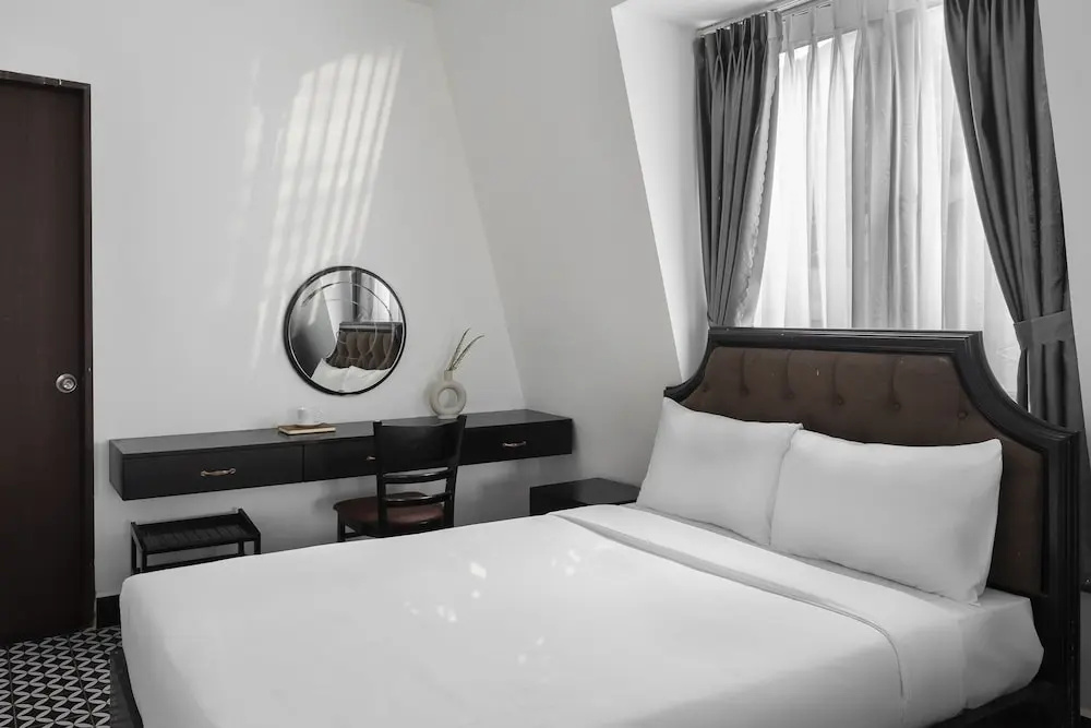 Standard Double room (full double bed)