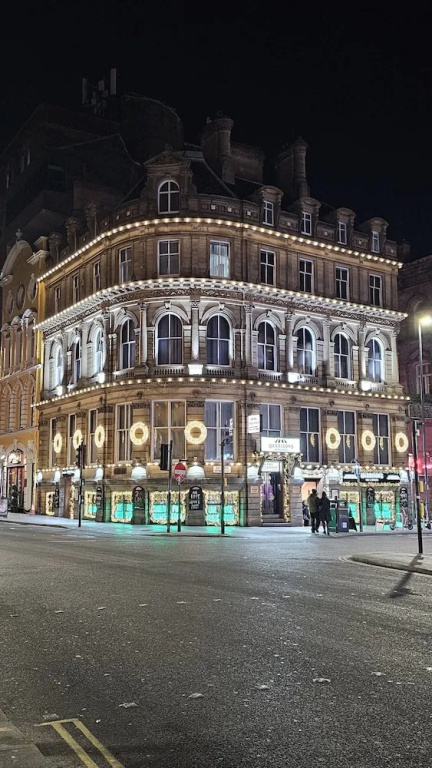 Harrisons Aparthotel