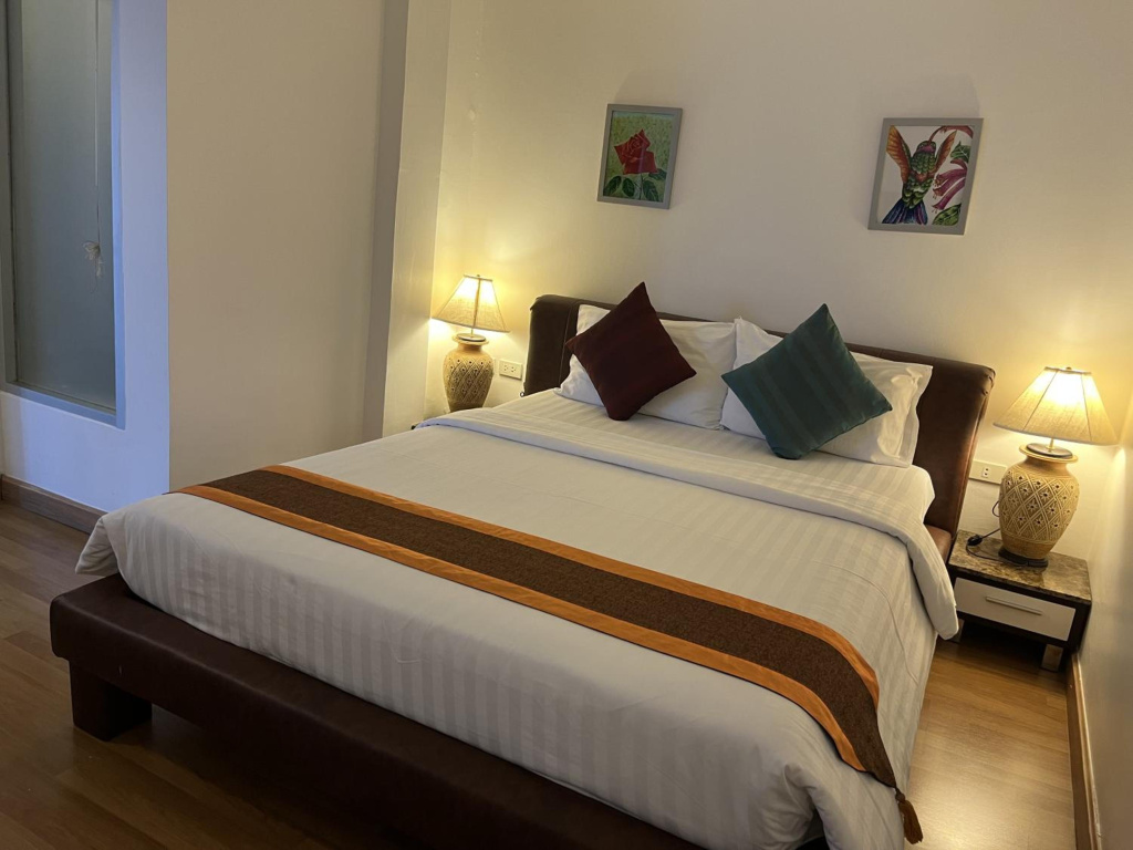 The Bedrooms Boutique Hotel — фото