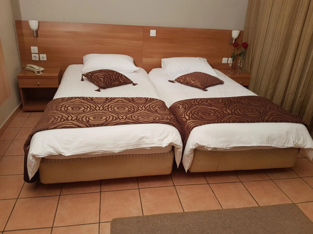 Glaros Hotel — 3