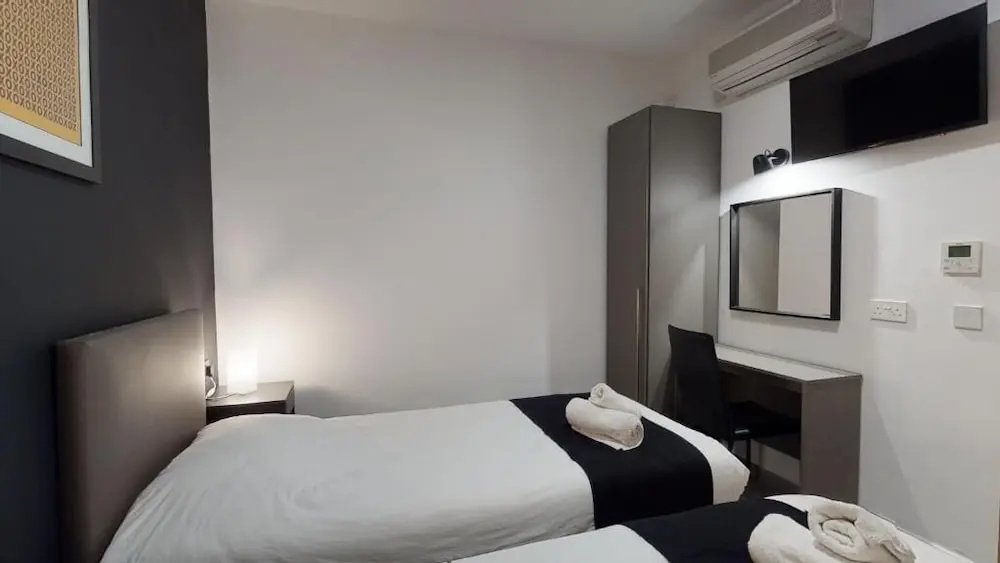 2 Bedrooms Family Apartment