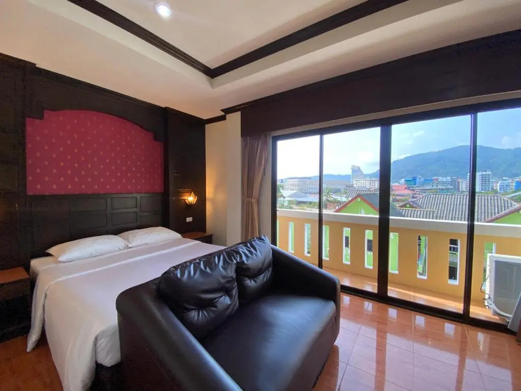 Superior Double room (full double bed)