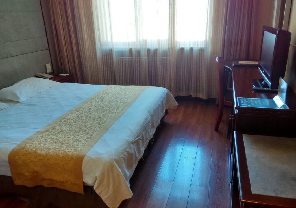Gfour Holiday Hotel