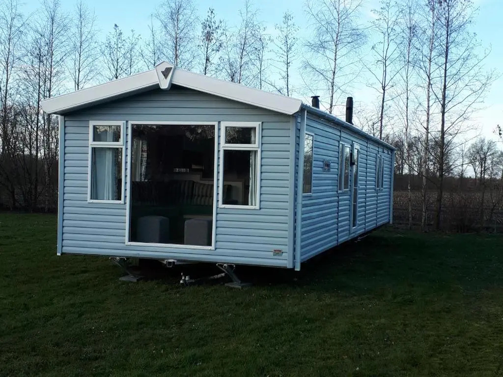 3 Bedrooms Chalet