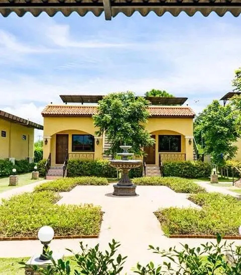 Villa with mountain view