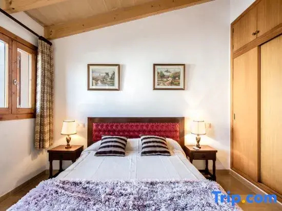 Bewitched Granny's House - Chambres