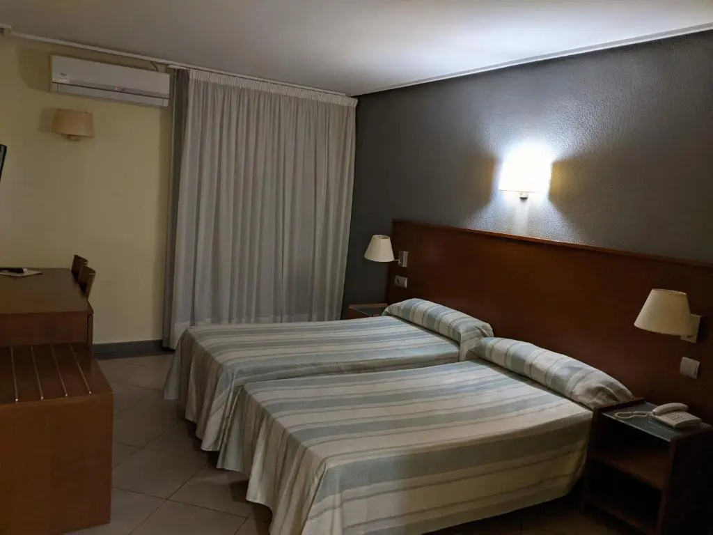 Hotel Torrejoven - Chambres