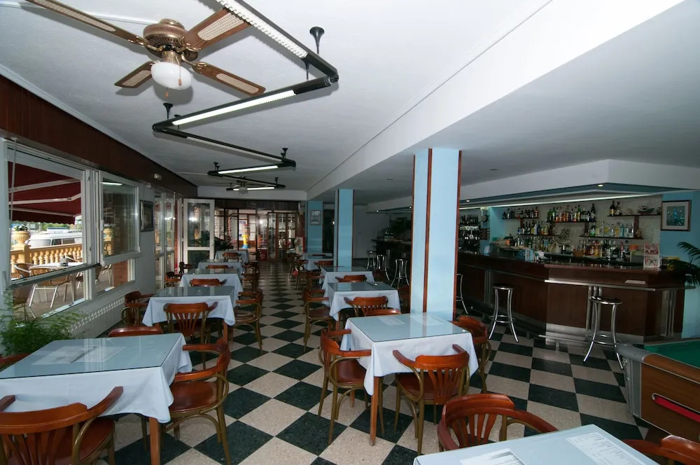 Hotel photo 26