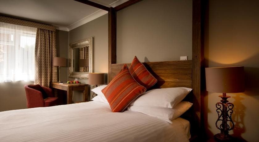 Crouchers Orchards Hotel