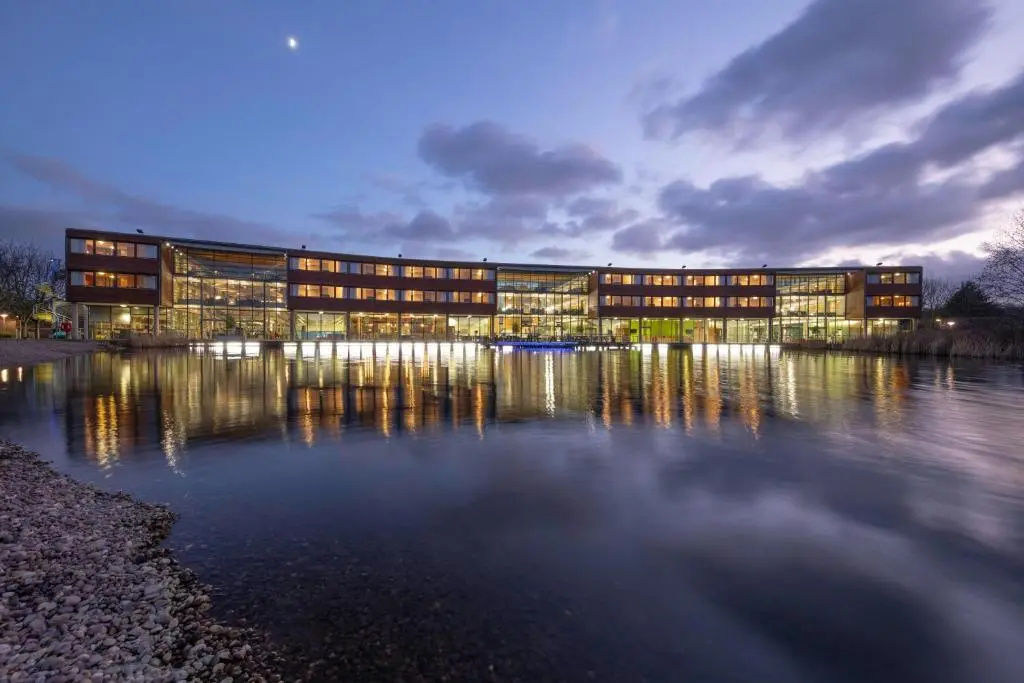 Beach & Waterfront
