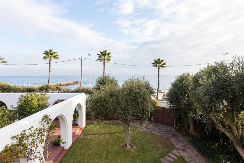 Hotel photo 37
