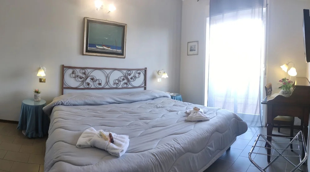 Ares Hotel - Chambres