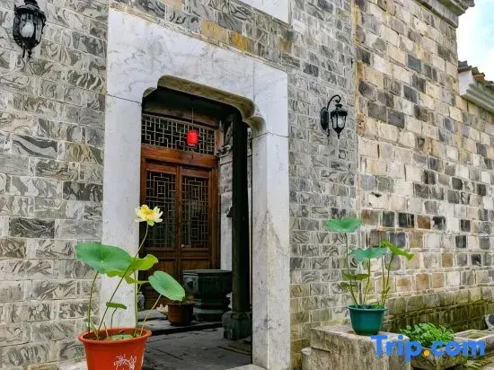 Chaji can be a residential accommodation