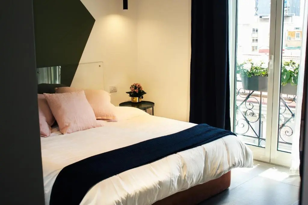 Deluxe Double room with balcony (full double bed)
