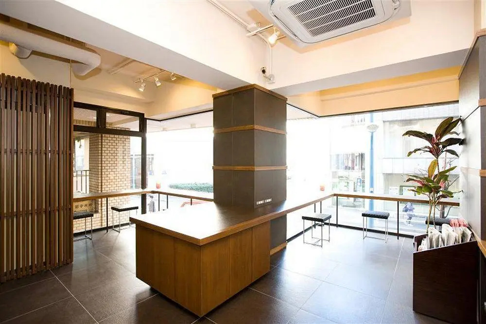 Shinjuku ColorBee House - Général