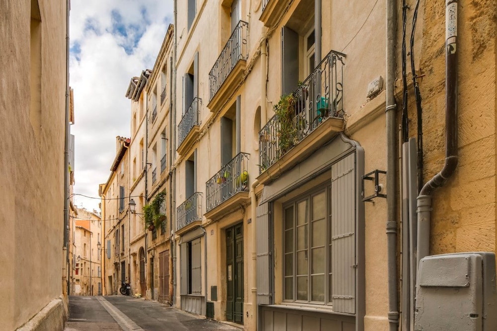 Beautiful 1 Bedroom Historic Center