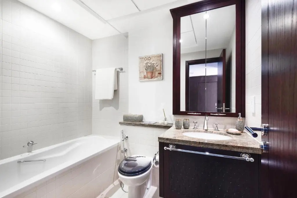 One Bedroom Apartment Dubai Fountain & Old Town View by Auberge - Chambres