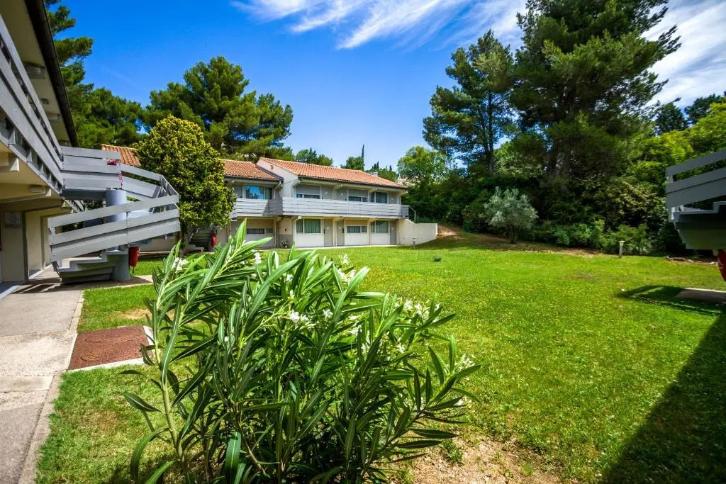 Campanile Aix En Provence Ouest - Jas de Bouffan - Chambres