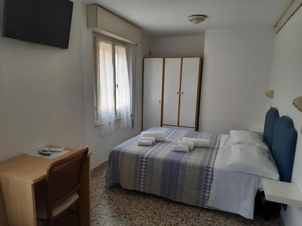 Economy Quadruple room