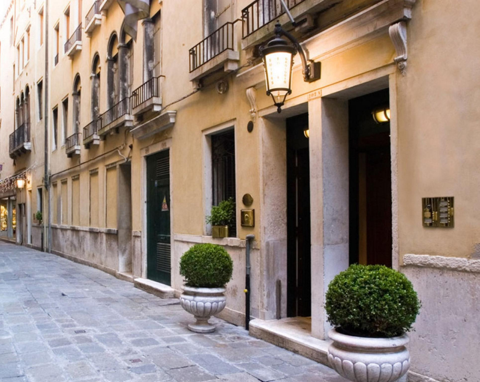 Torre Dell'Orologio Signature Residence