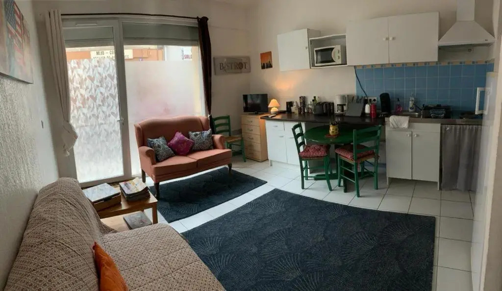 Voir la photo 1 — Rez-de-chaussée Majorque centre de Perpignan