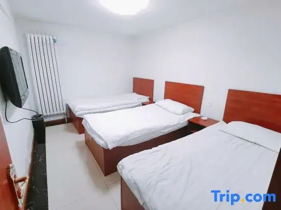 Economy Triple room