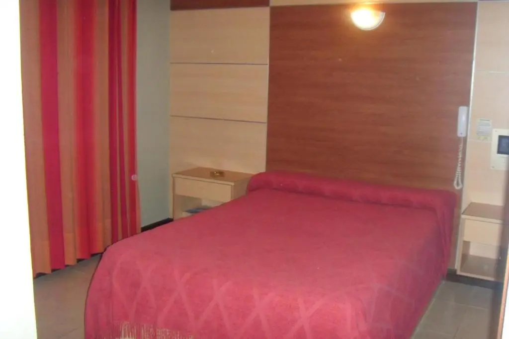 Hotel Embajador - Chambres