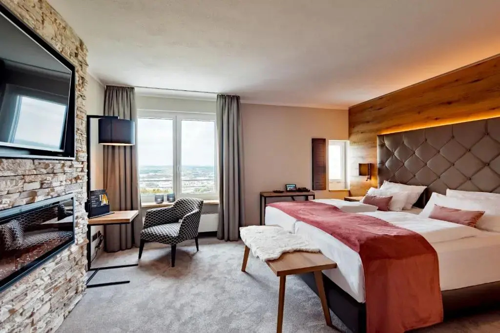 Standard Double room with garden view (full double bed)