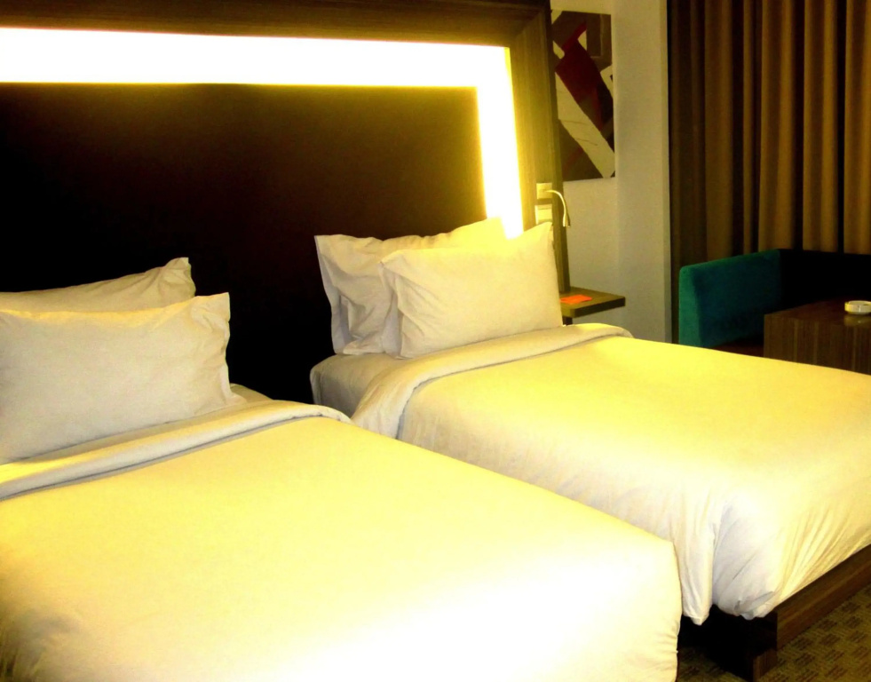 Novotel Bangka Hotel & Convention Centre - фото 4