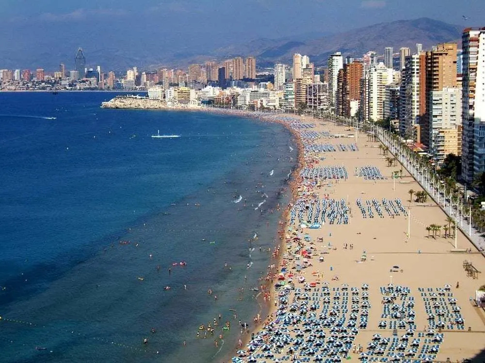 Beach & Waterfront