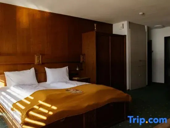 Grichting Hotel & Serviced Apartments - Chambres