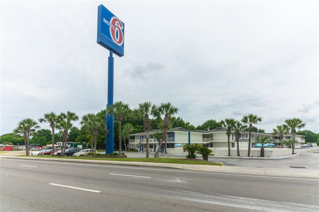 Motel 6 Pensacola, FL - Airport West