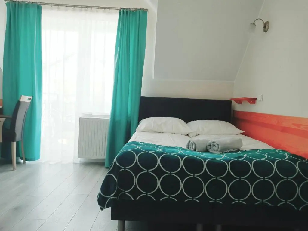 Standard Double room with balcony (full double bed)