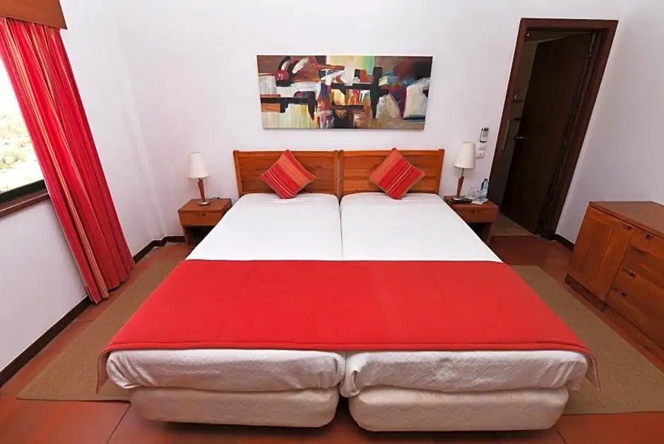 Suite with garden view