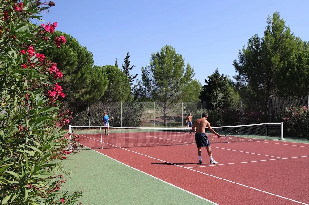Voir la photo 4 — Relais Du Salagou