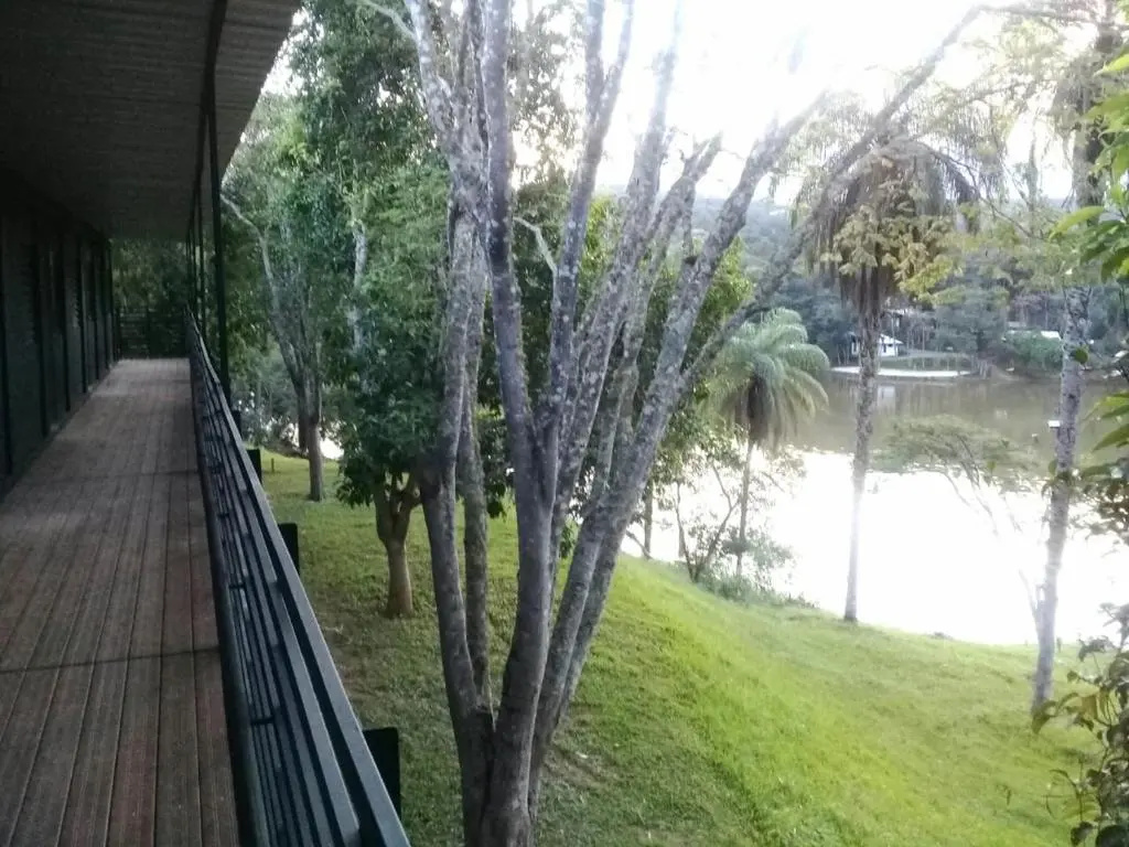 Standard Quadruple room with lake view