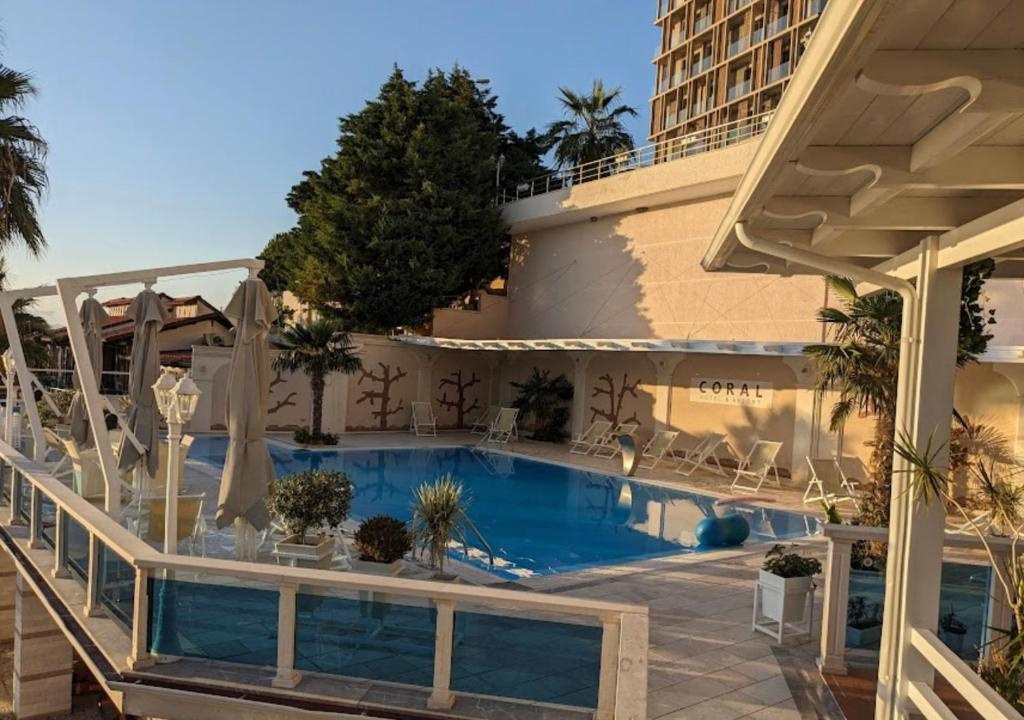Coral Hotel & Resort - Général